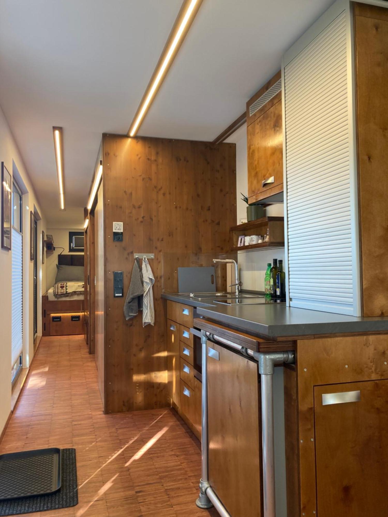 Tiny House Im Seecontainer Mit Parkplatz, Glasfaser, Netflix, Veranda Und Gehobener Ausstattung Coburg Bagian luar foto